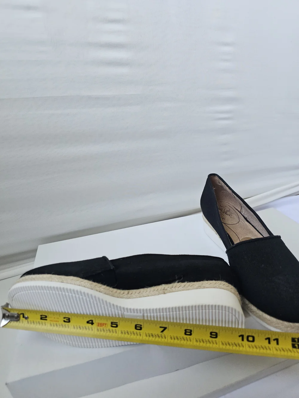 NWOT LifeStride Black Canvas Espadrille Platform Wedges - Size 8